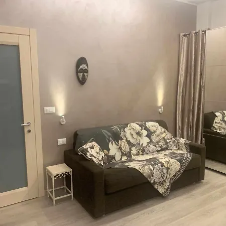 Corso Piemontesaluzzo Apartament *